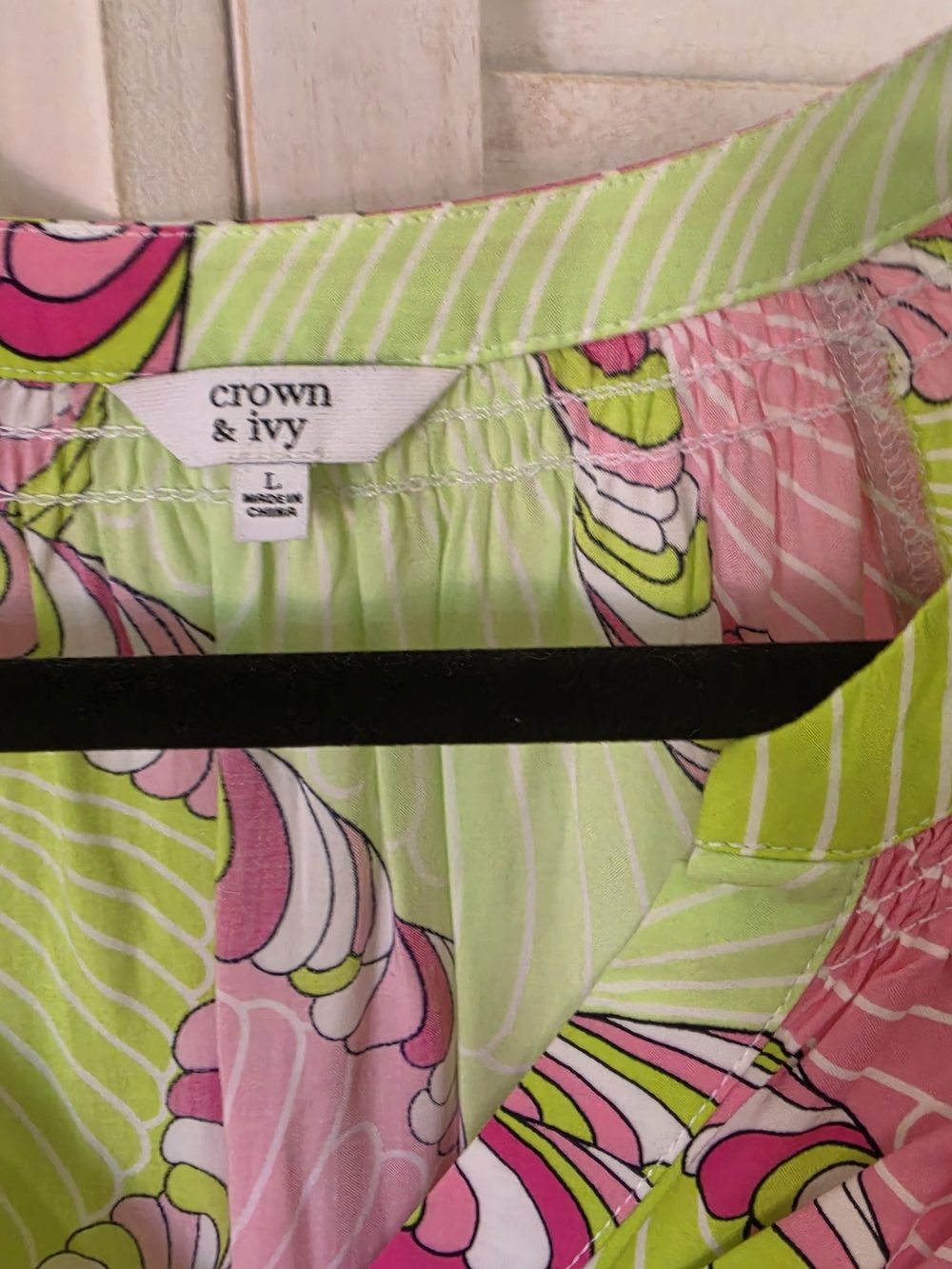 Crown & Ivy SET- Pink and Lime Swirl Print Blouse & Lime Pants SZ L - Picture 6 of 12
